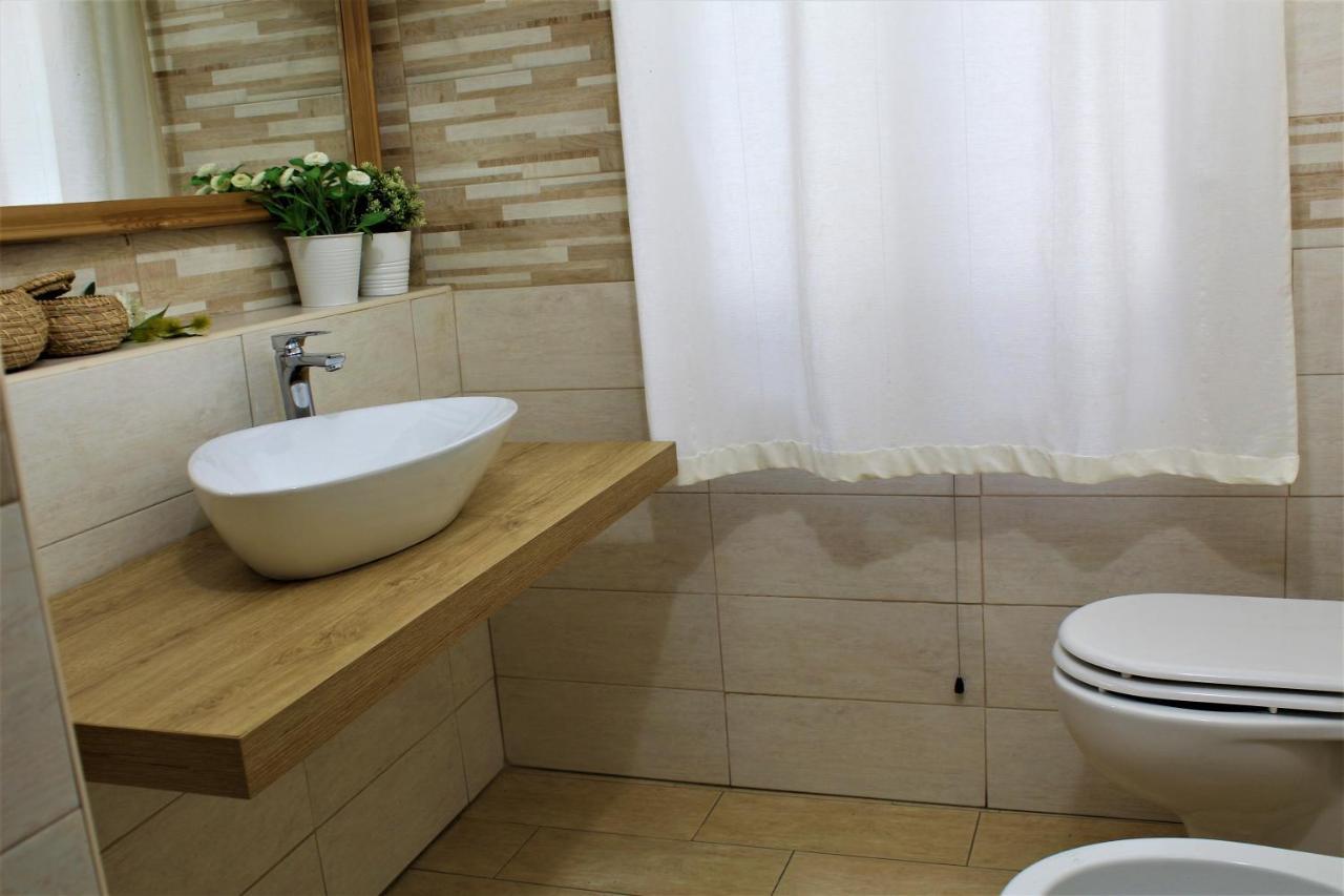 Crystal Ship Apartments Флоренция Экстерьер фото